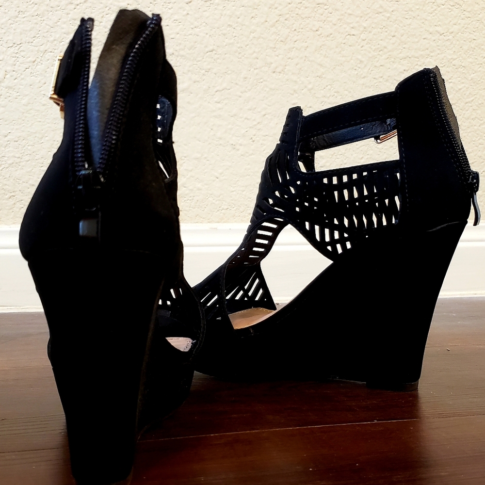 Wedges - Picture 3 of 3